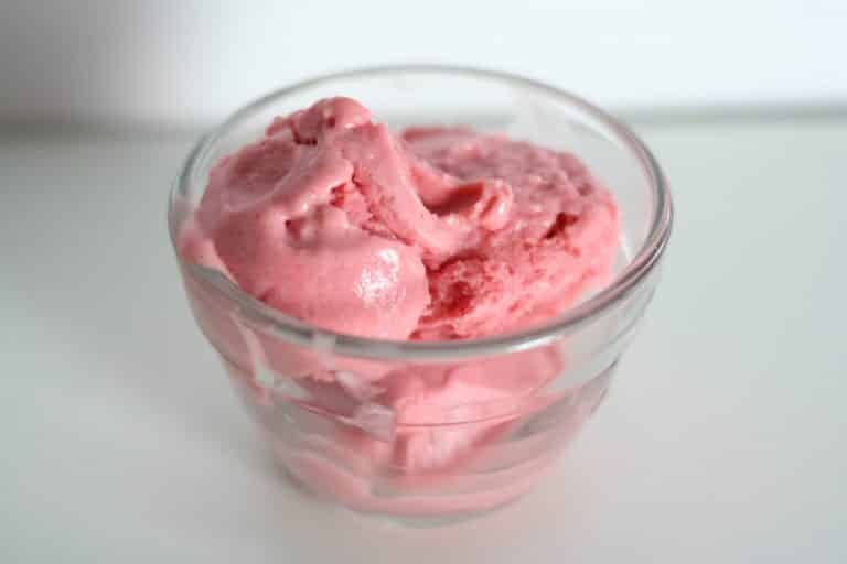 Strawberry Mint Ice Cream – Yummy