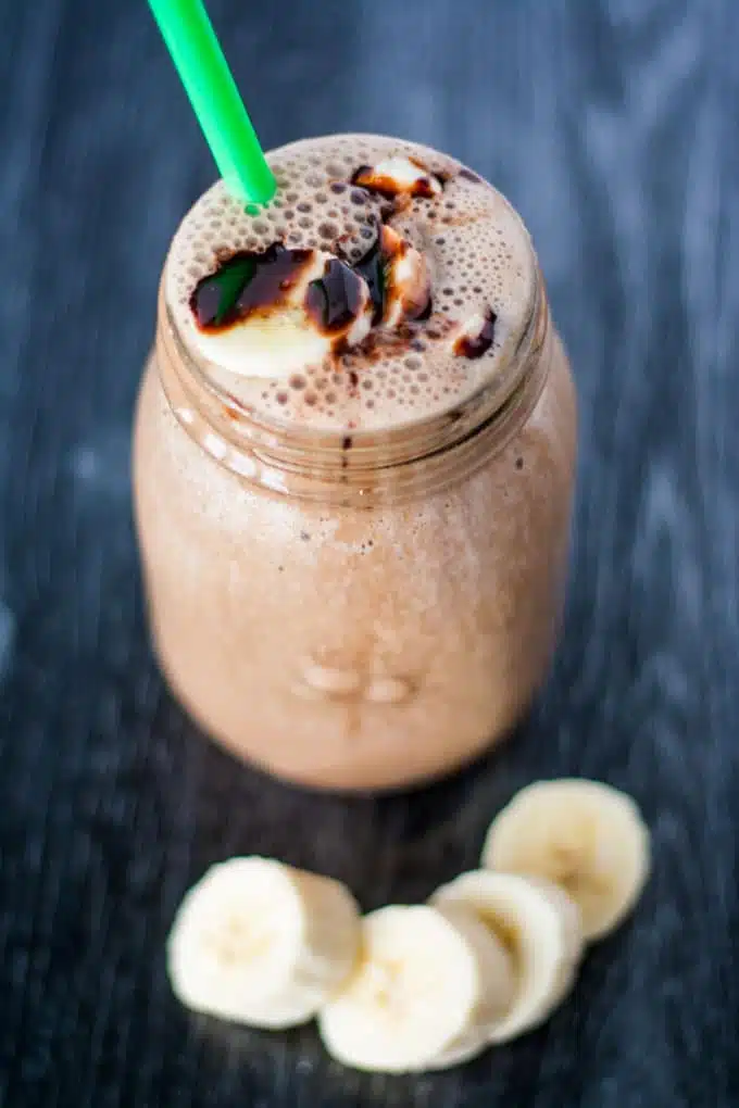 Oatmeal Banana Coffee Protein Smoothie