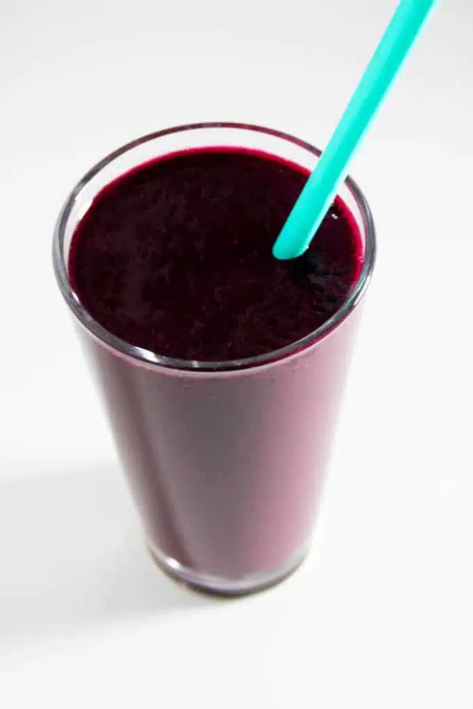 Spinach Berry Banana Beet Smoothie Blender Happy