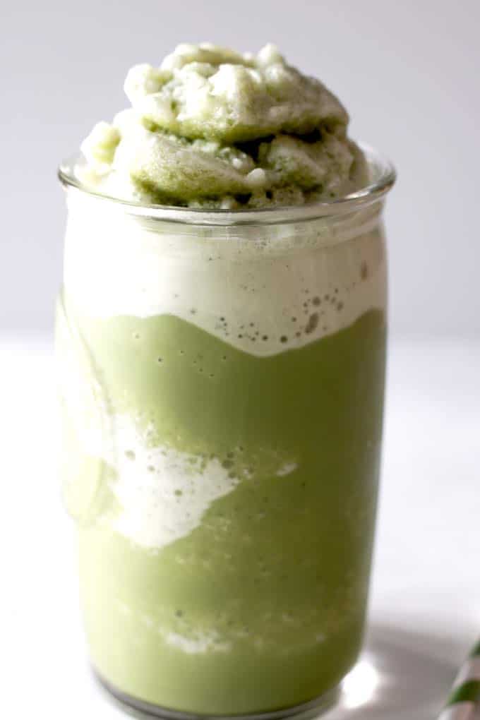 Iced Matcha Green Tea Latte - Alphafoodie