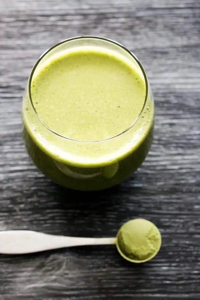 Simple Matcha Green Smoothie