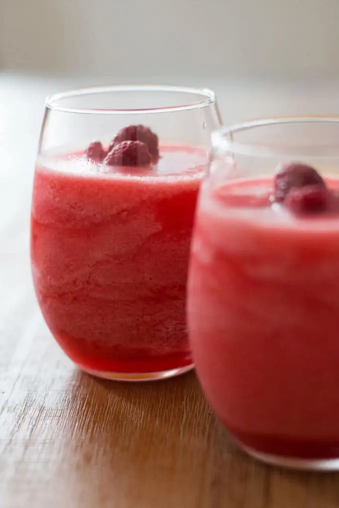 Try an easy to make raspberry lemonade moscato slush. It is delicious, refreshing and takes just 3 ingredients.