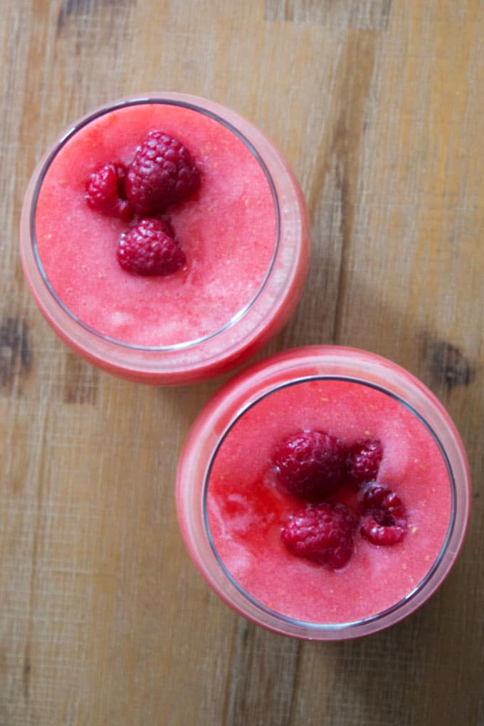 Try an easy to make raspberry lemonade moscato slush. It is delicious, refreshing and takes just 3 ingredients.