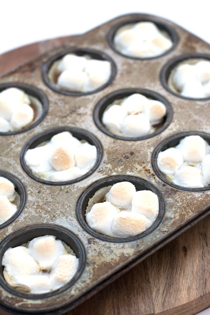 marshmallows in muffin tin