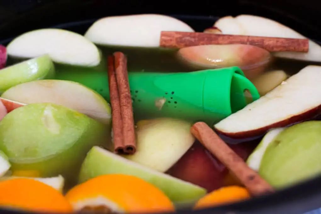 Easy to make crockpot pumpkin apple cider. Add some spiced or dark rum for the perfect after dinner drink.