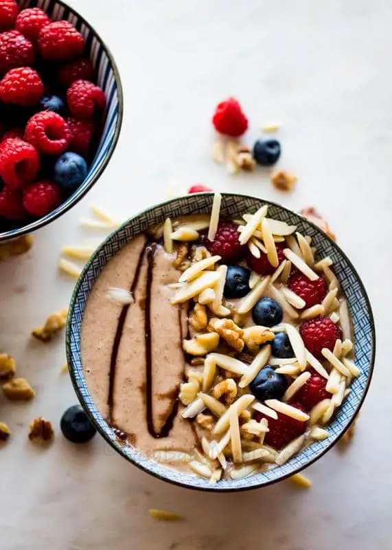 Fruit and Nut Smoothie Bowl via Easy Baby Meals - Looking for a lighter, healthier way to start your day? Smoothie bowls are tasty and can pack a great nutritional punch.