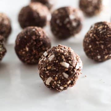 Chocolate Mint Coconut Protein Bites are an easy, tasty pick me up treat.